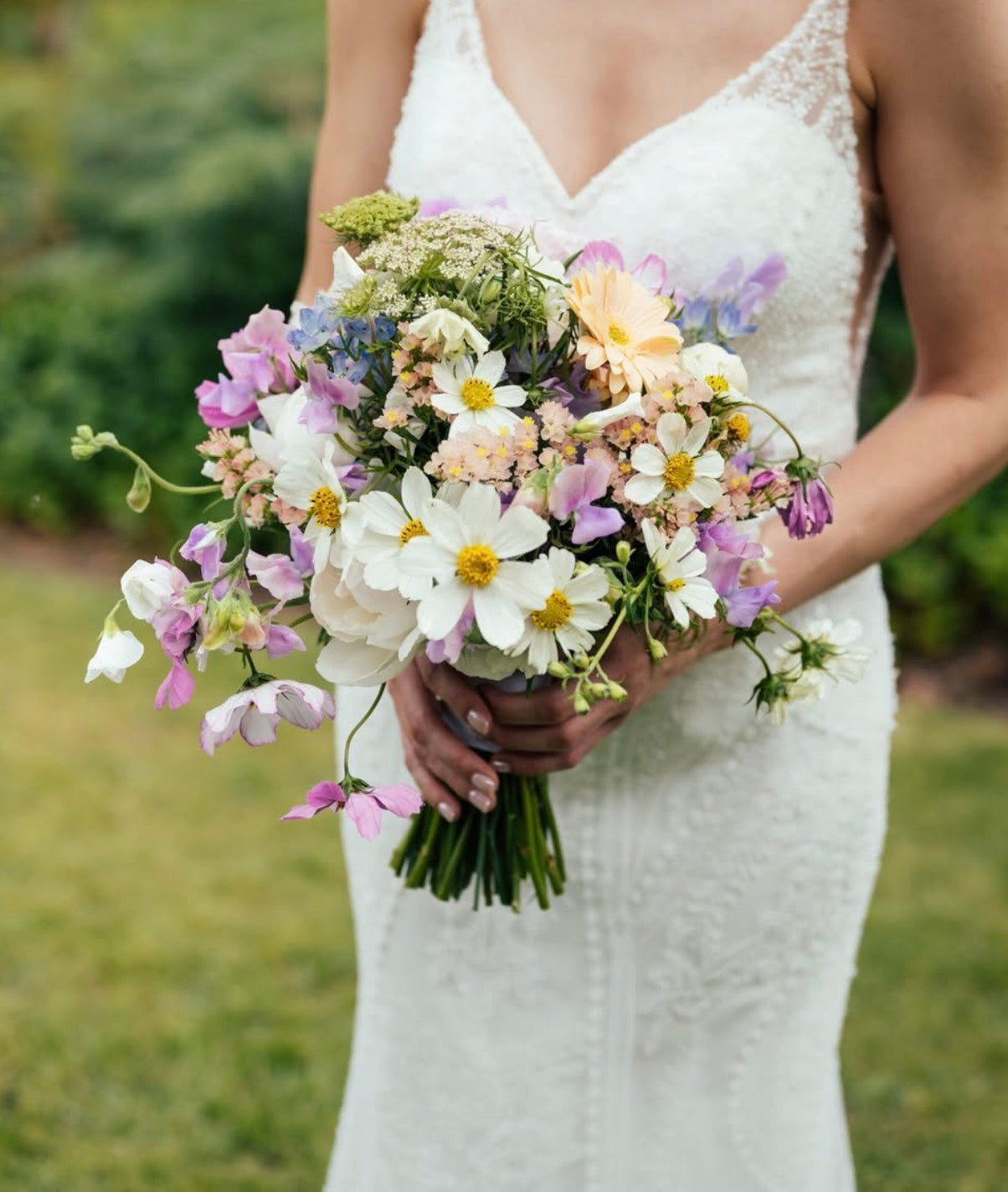 Sanne and Brett’s Romantic Spring Wedding Flowers at Lancemore Macedon Ranges