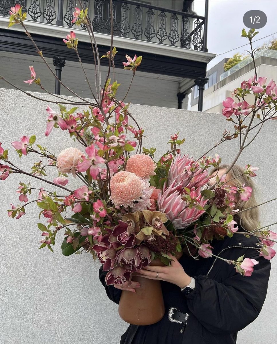 Bespoke floral styling by Victoria Whitelaw for luxury event in Melbourne, featuring sculptural seasonal flowers and elegant detail.