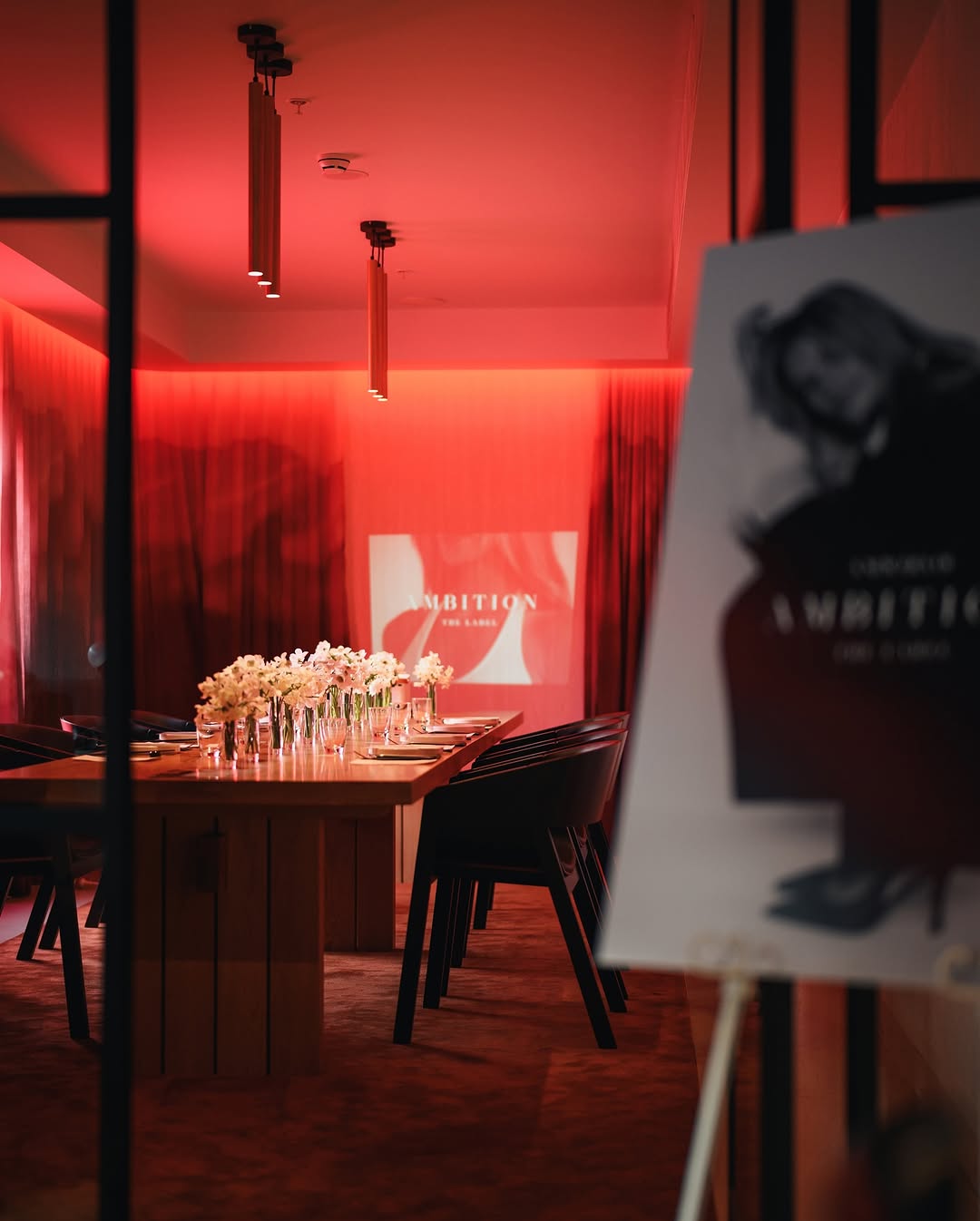 Christmas table flowers Melbourne – festive bud vases and centrepiece styling