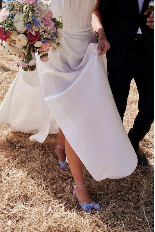 family farm wedding flowers