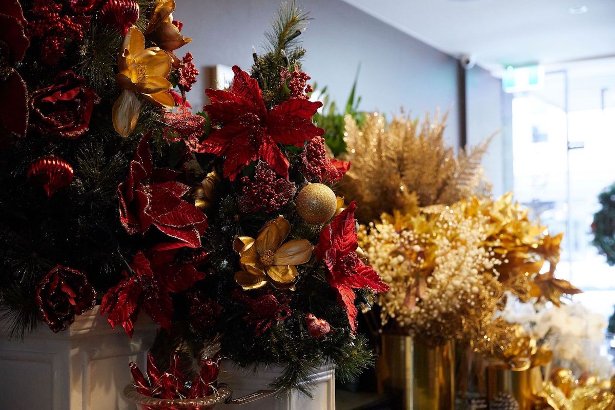 decorations in Melbourne Christmas flowers